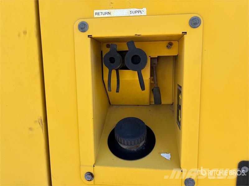 Atlas Copco XAS1800 175 cfm Mobile Air Compressor Kompresori