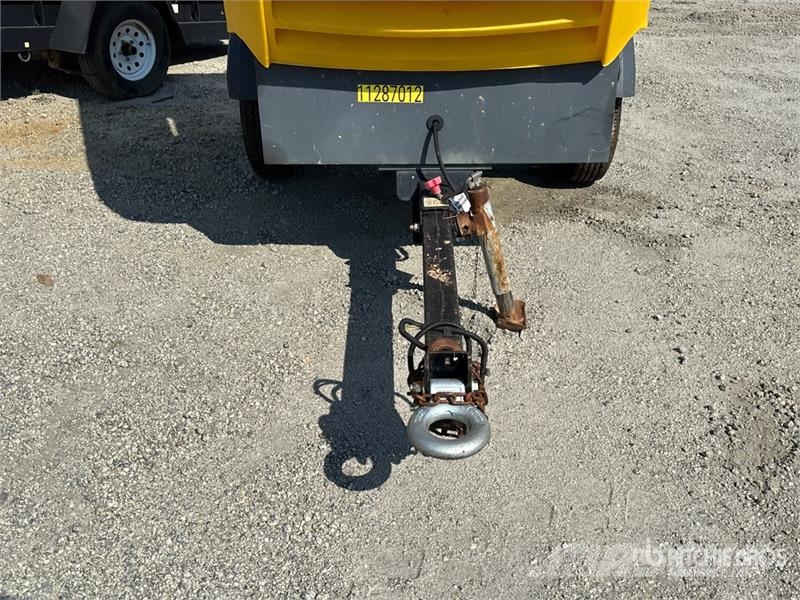 Atlas Copco XAS188 KD T4F Mobile Air Compressor コンプレッサー