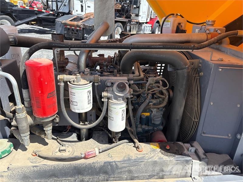 Atlas Copco XAS188 KD T4F 188 cfm Mobile Air Compressor Kompressoren