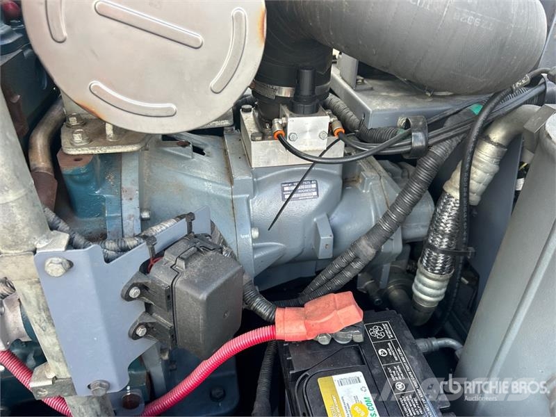 Atlas Copco XAS188 KD T4F 188 cfm Mobile Air Compressor Kompresorji