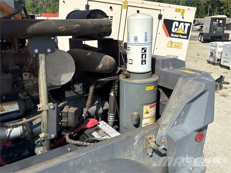 Atlas Copco XAS188 KD T4F Mobile Air Compressor コンプレッサー