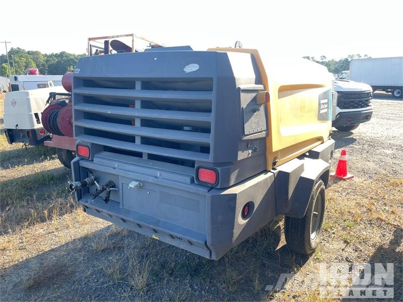 Atlas Copco XAS440JDT4F Mobile Air Compressor Kompresorji