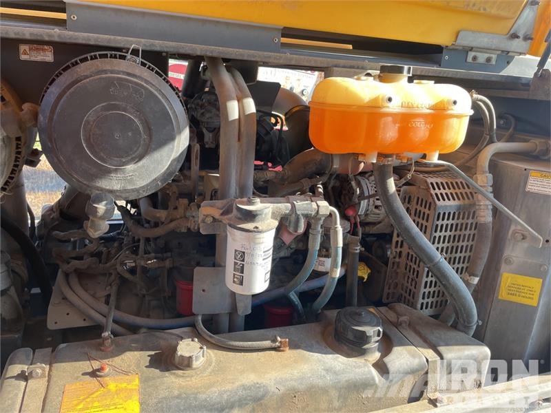 Atlas Copco XAS440JDT4F Mobile Air Compressor Kompresorji