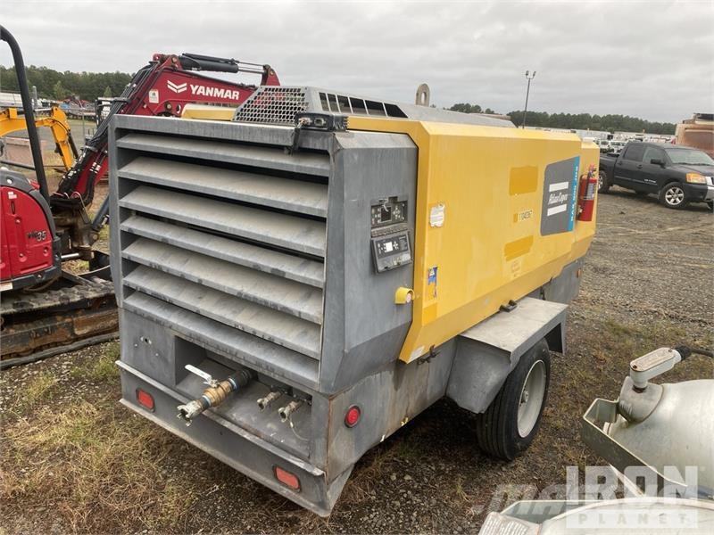 Atlas Copco XAS900JDFT4 900 cfm Mobile Air Compressor Compresseur