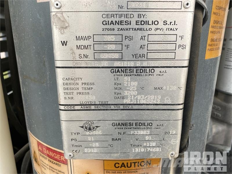Atlas Copco XAS900JDFT4 900 cfm Mobile Air Compressor Compresseur