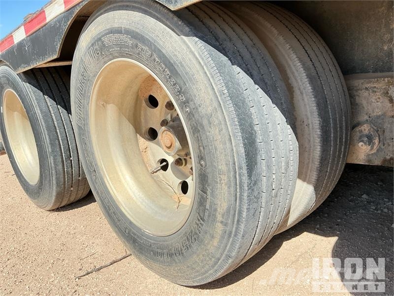  Atoka Trailer  (3) 48 ft Coil Tubing Reel Trailer Pārstrādes iekārtas