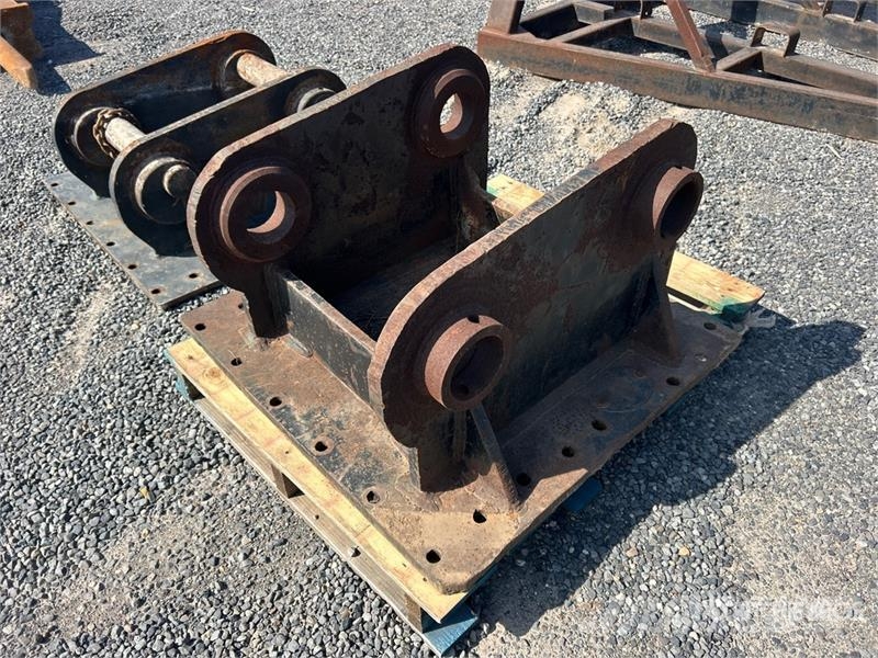 Attachment Mounting Plate مكونات أخرى