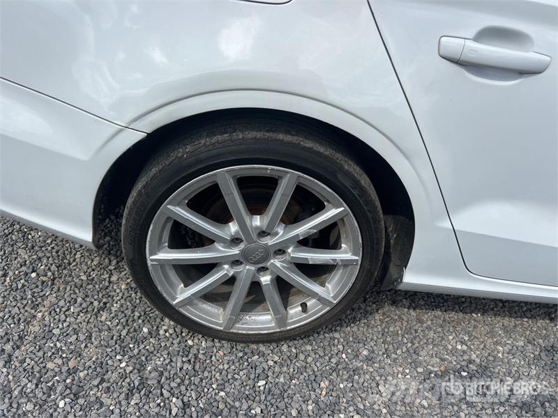 Audi A3 Automobile Avtomobili