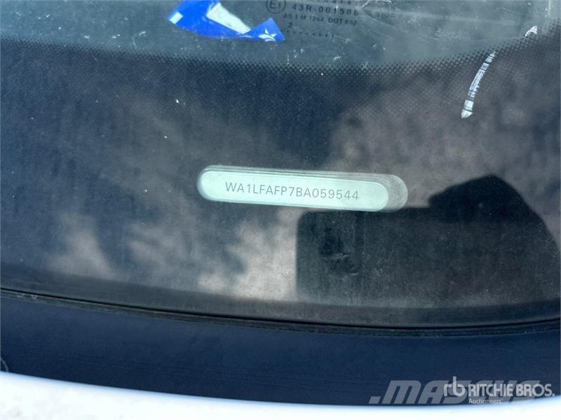 Audi Q5 2WD SUV (Inoperable) Automašīnas
