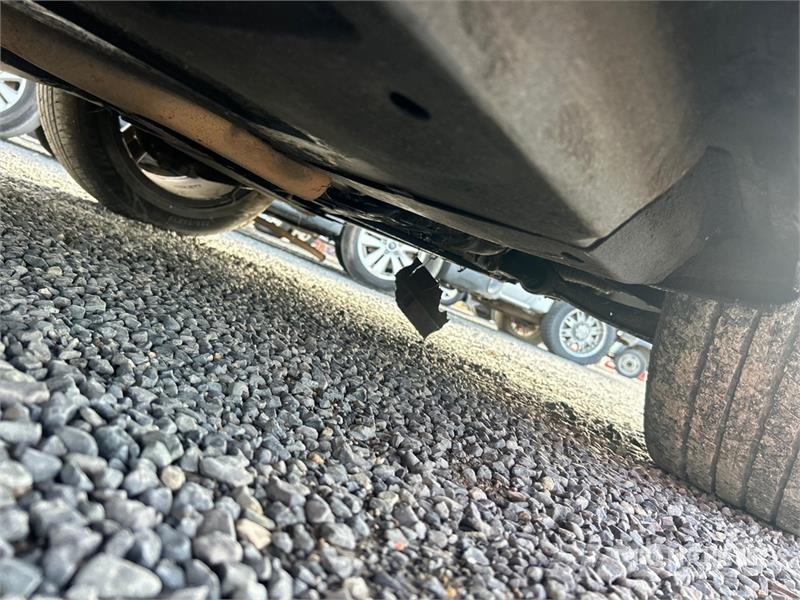Audi Q5 2WD SUV (Inoperable) Automašīnas
