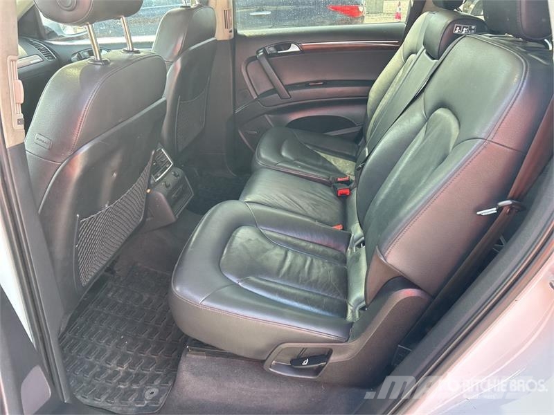Audi Q7 Automašīnas