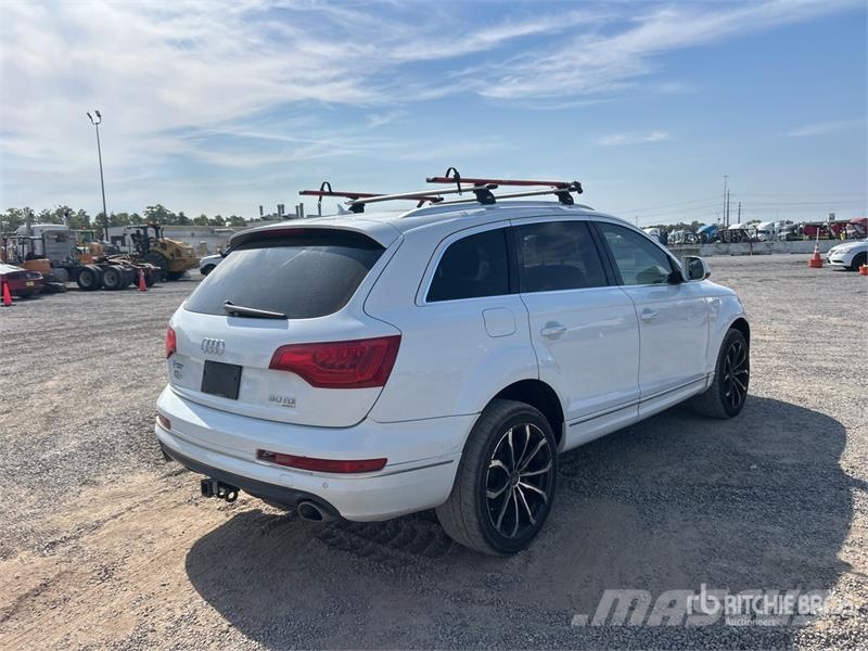 Audi Q7 Automašīnas