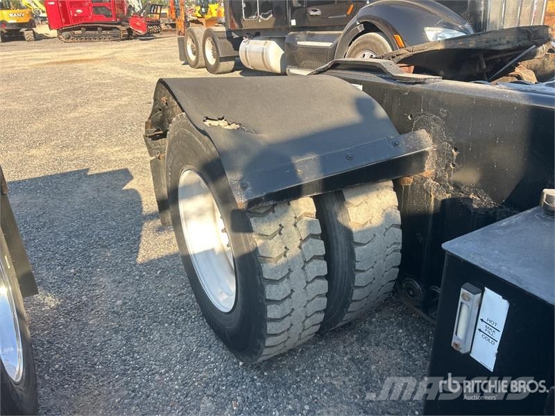 Autocar 4x2 Spotter Truck Terminalni tegljači