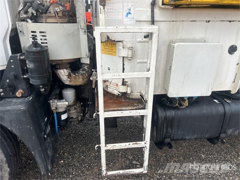 Autocar ACX 64 Expeditor 4x2 Side Loader Waste Collection Komunalni tovornjaki