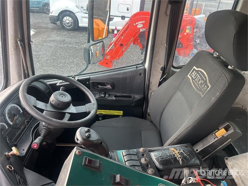 Autocar ACX 64 Expeditor 4x2 Side Loader Waste Collection Komunalni tovornjaki