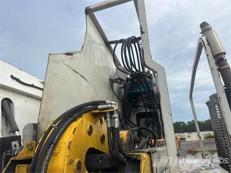 Autocar ACX 64 Expeditor 4x2 Side Loader Waste Collection Komunalni tovornjaki