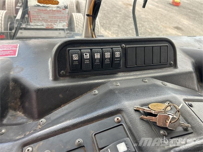 Autocar ACX Xpeditor Komunalni tovornjaki