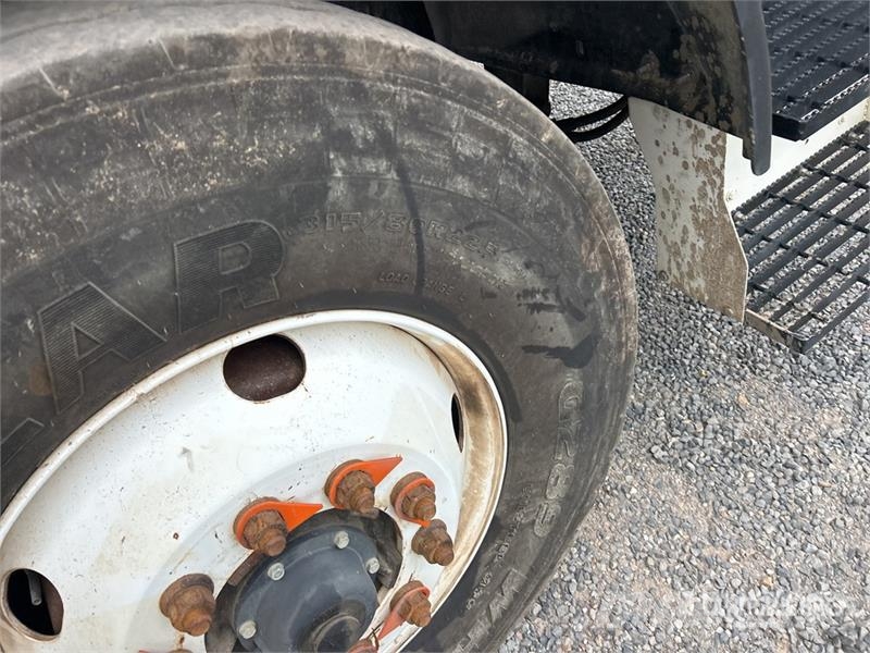 Autocar ACX Xpeditor Komunalni tovornjaki