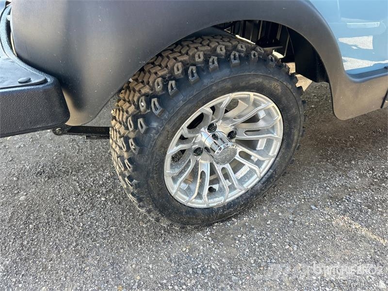 Axis EV Electric Golf Cart عربات الجولف