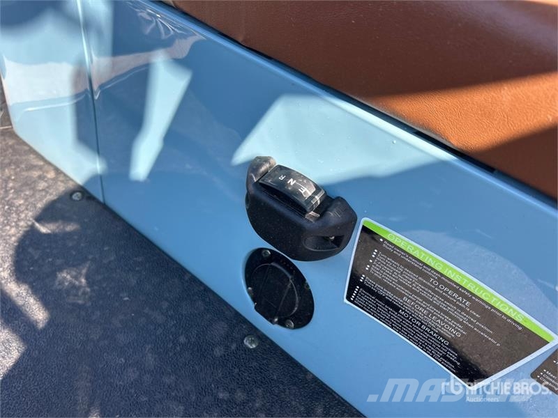 Axis EV Electric Golf Cart عربات الجولف
