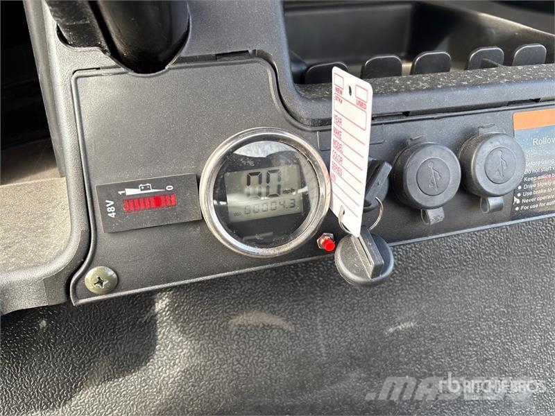 Axis EV Electric Golf Cart (Unused) 高尔夫球车
