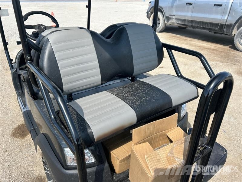 Axis EV Electric Golf Cart Гольф-мобілі