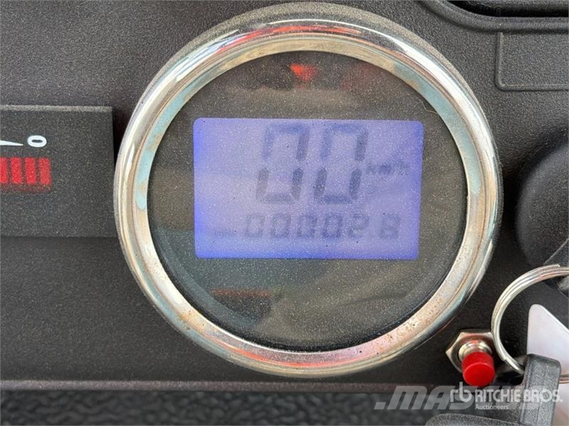 Axis EV Electric Golf Cart (Unused) Golfa karti