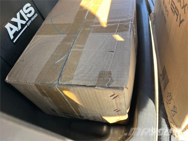 Axis EV Electric Golf Cart (Unused) 高尔夫球车