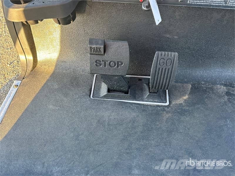Axis EV Electric Golf Cart Golfbilar