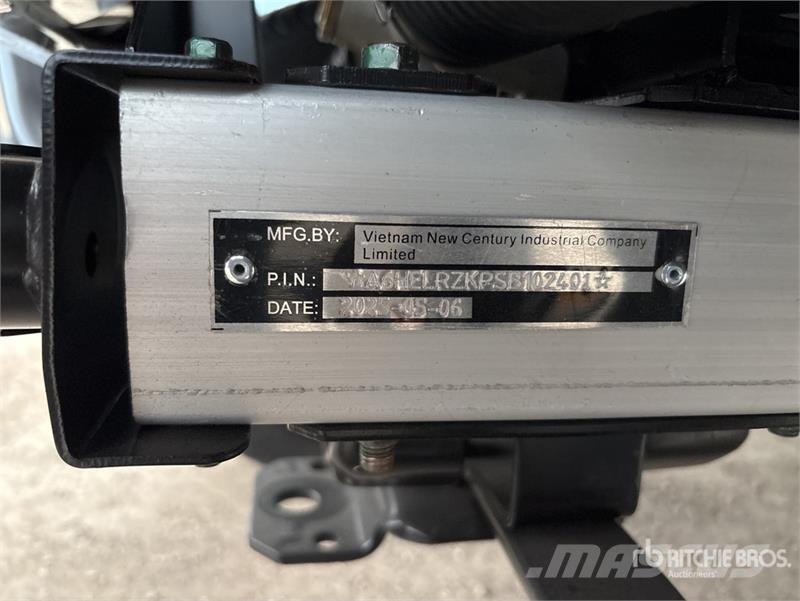  Axis EV Electric Golf Cart (Unused) Golf vozila