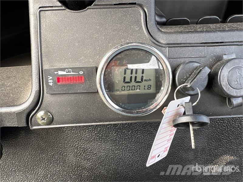 Axis EV Electric Golf Cart (Unused) 高尔夫球车