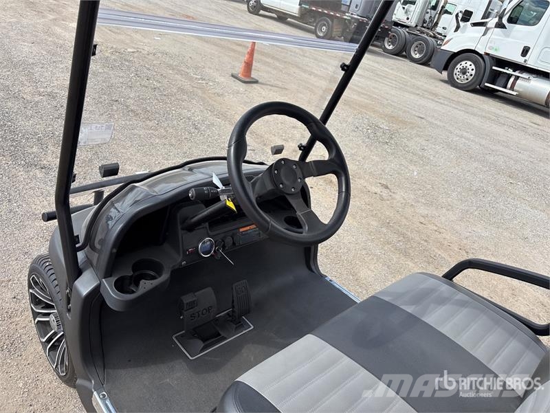 Axis EV Electric Golf Cart (Unused) Golfa karti