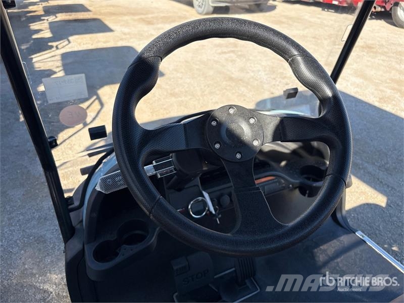 Axis EV Electric Golf Cart (Unused) 高尔夫球车
