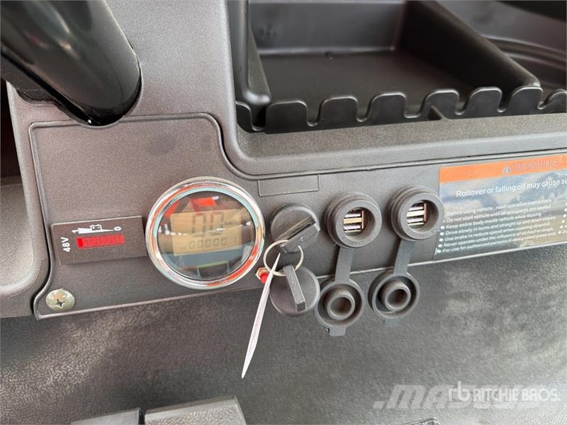 Axis EV Electric Golf Cart (Unused) Golfa karti