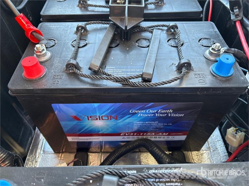 Axis EV Electric Golf Cart (Unused) 高尔夫球车
