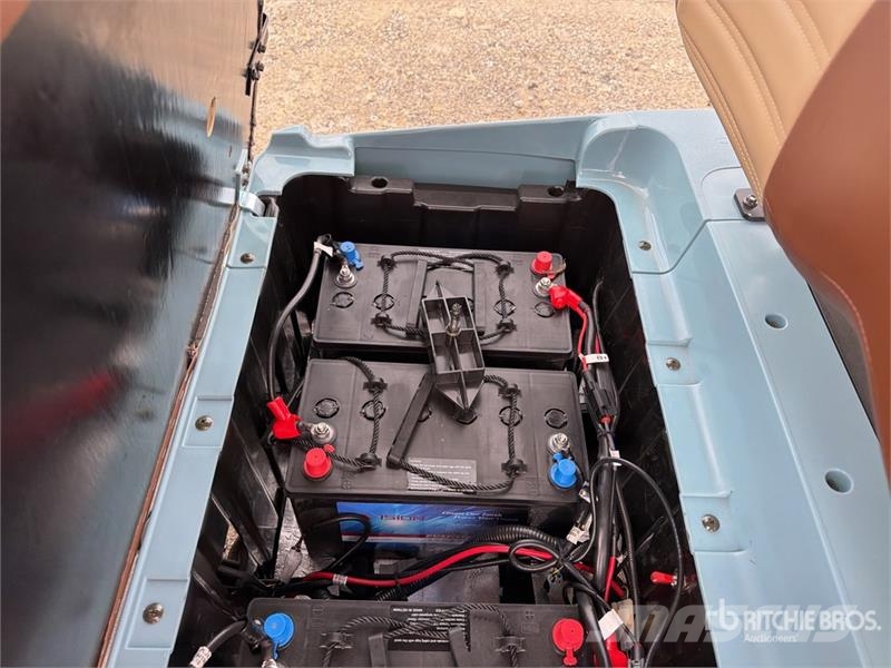Axis EV Electric Golf Cart (Unused) Golfa karti