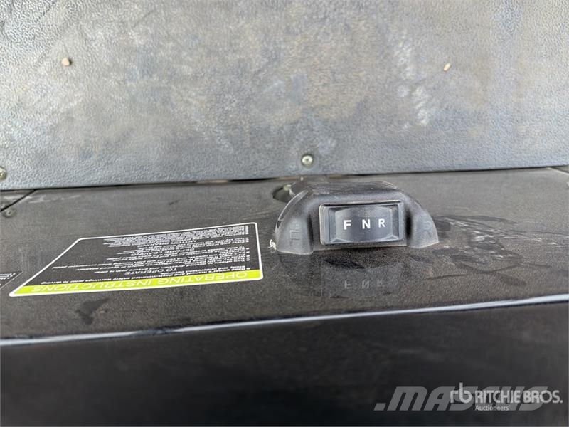  Axis EV Electric Golf Cart (Unused) Гольф-мобілі