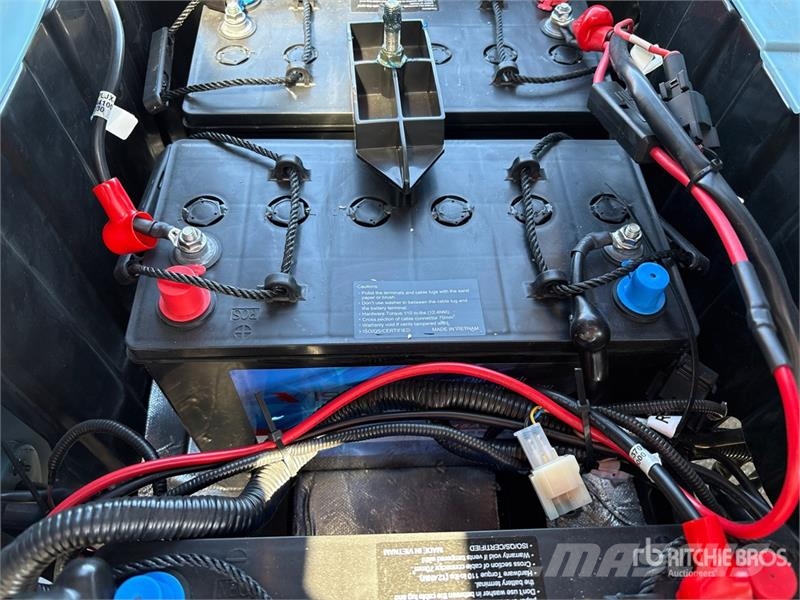 Axis EV Electric Golf Cart (Unused) 高尔夫球车