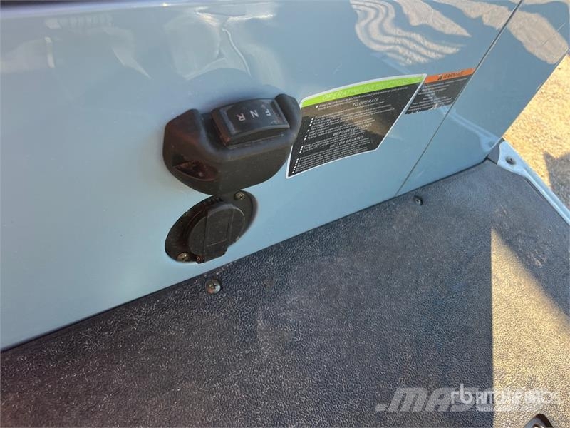 Axis EV Electric Golf Cart (Unused) 高尔夫球车