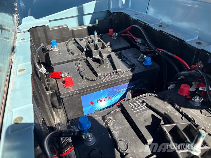 Axis EV Electric Golf Cart (Unused) 高尔夫球车