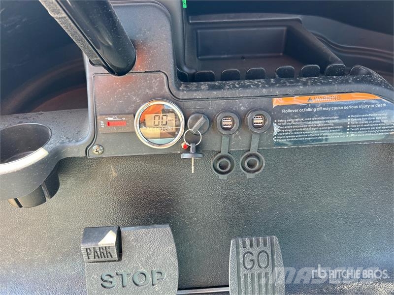 Axis EV Electric Golf Cart عربات الجولف