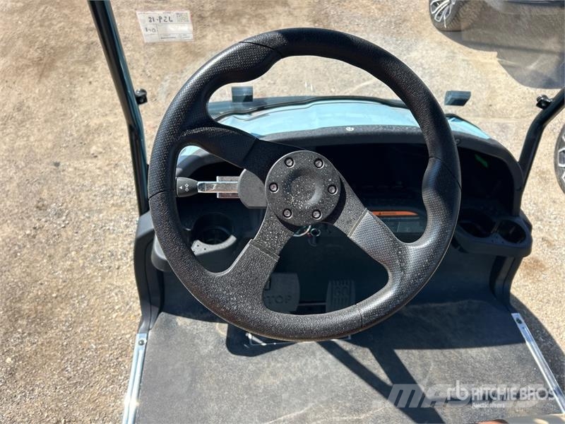 Axis EV Electric Golf Cart عربات الجولف