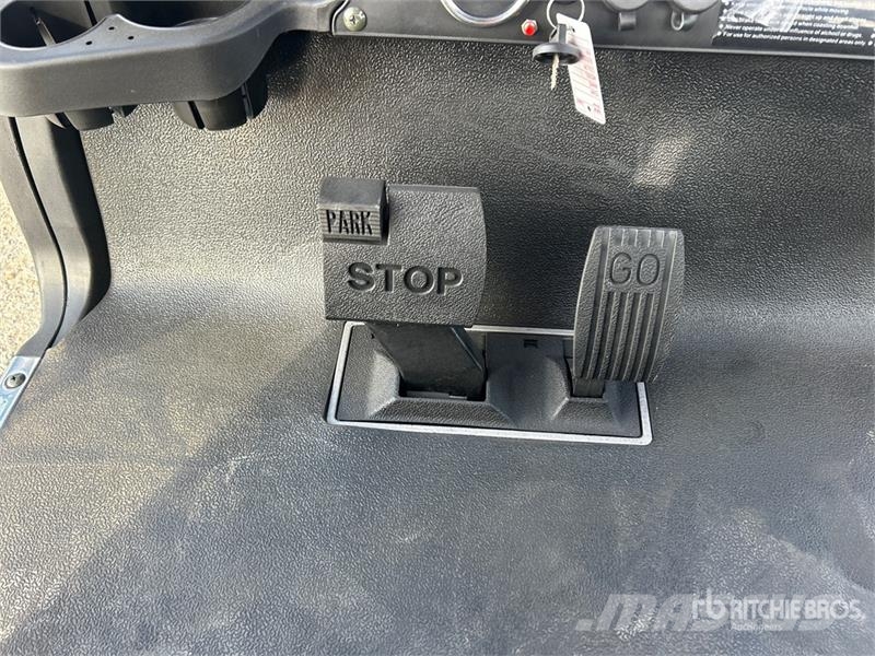 Axis EV Electric Golf Cart (Unused) Golf vogne