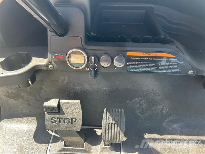 Axis EV Electric Golf Cart (Unused) Гольф-кары