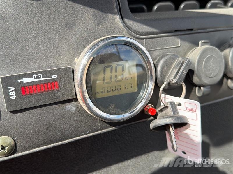 Axis EV Electric Golf Cart (Unused) Гольф-мобілі