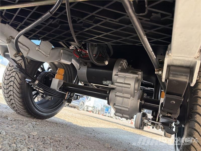  Axis EV Electric Golf Cart (Unused) Гольф-мобілі