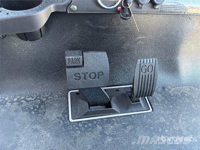 Axis EV Electric Golf Cart (Unused) 高尔夫球车