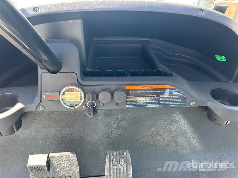 Axis EV Electric Golf Cart (Unused) Гольф-мобілі