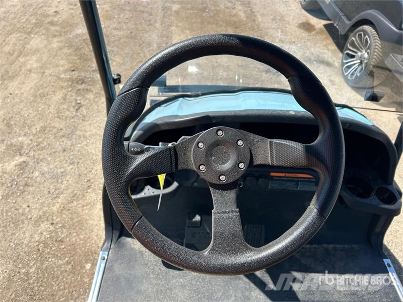 Axis EV Electric Golf Cart عربات الجولف