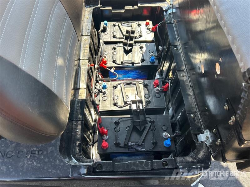 Axis EV Electric Golf Cart Golf vozila
